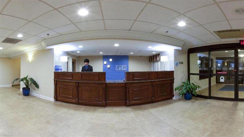 Holiday Inn Express Wilkes Barre East By Ihg Exteriör bild